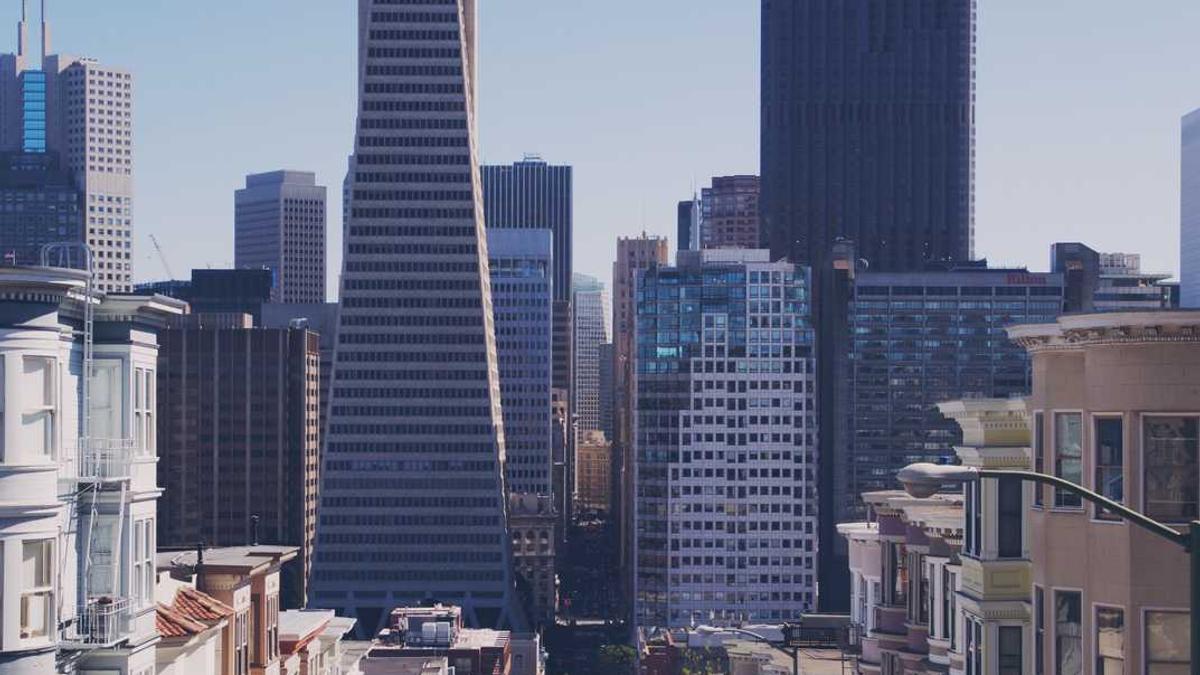 医院纪律作风整顿自查自纠报告范文(两篇)