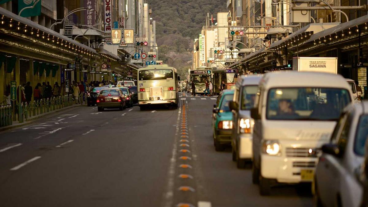 深度冲洗积泥 下足“绣花”功夫
